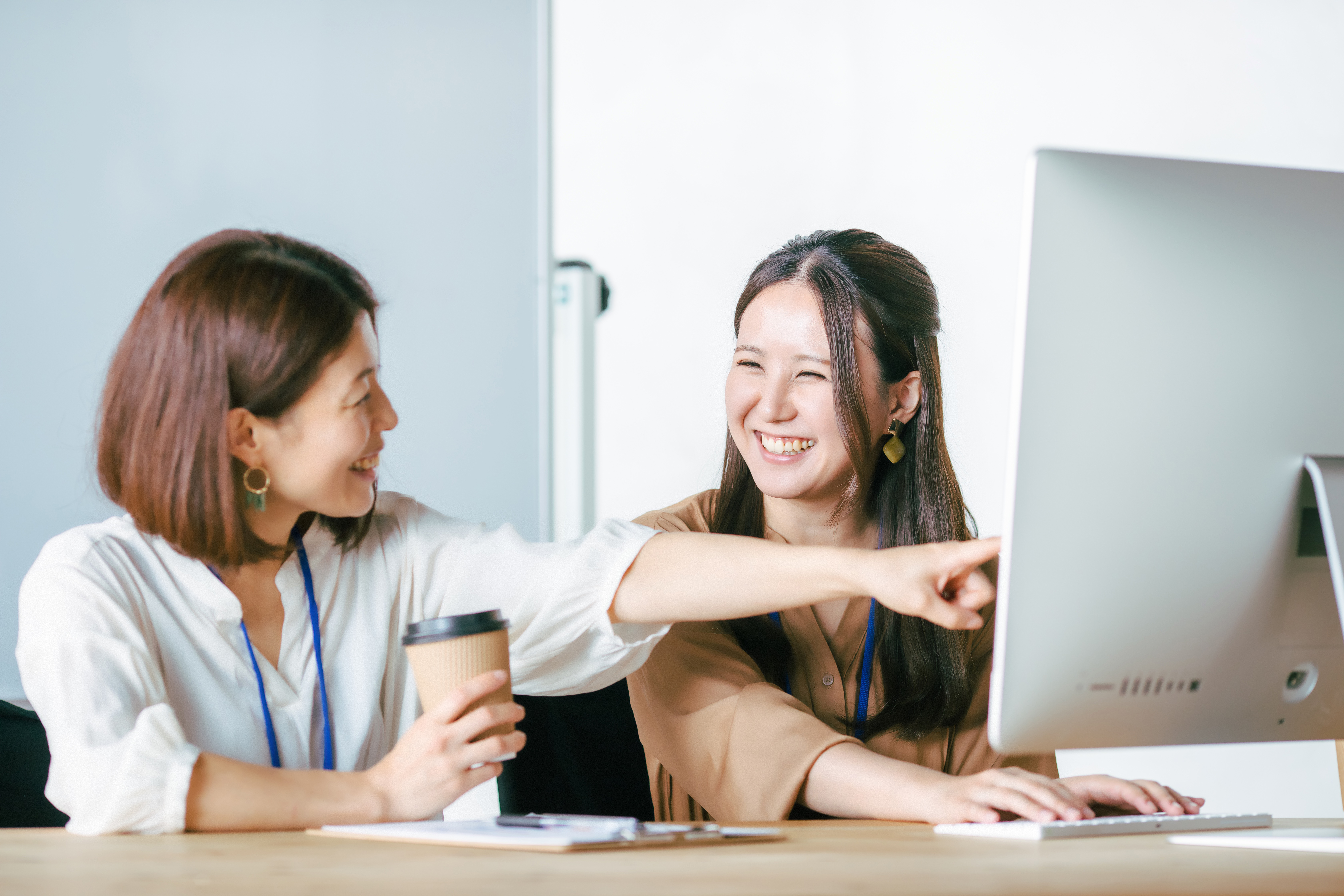 【エンジニア職】自社サービス開発/福井勤務/年間休日125日/東証上場企業